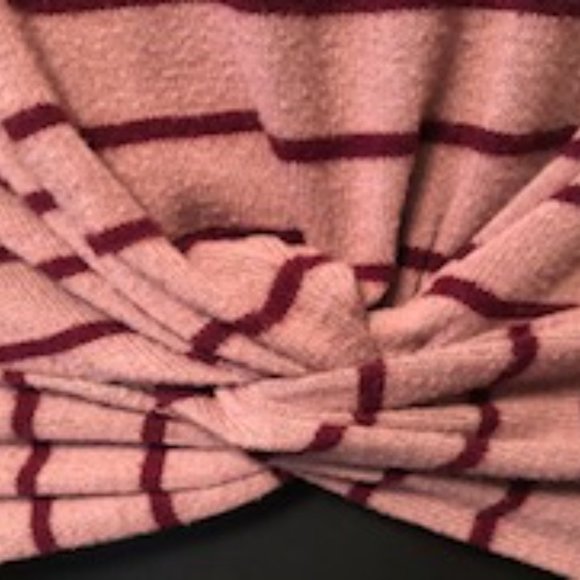 Pink Rose Sweater - Picture 3 of 5